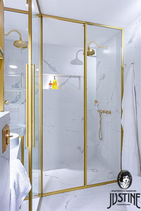 Suite Kintsugi By Justine Apartments Apartamento Turistico En Madrid Rio Esterno foto