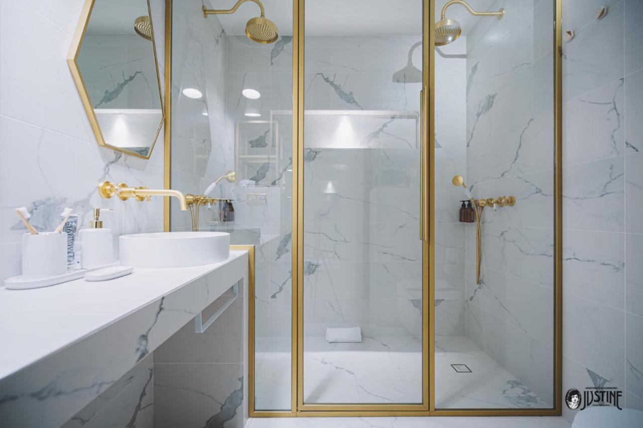 Suite Kintsugi By Justine Apartments Apartamento Turistico En Madrid Rio Esterno foto